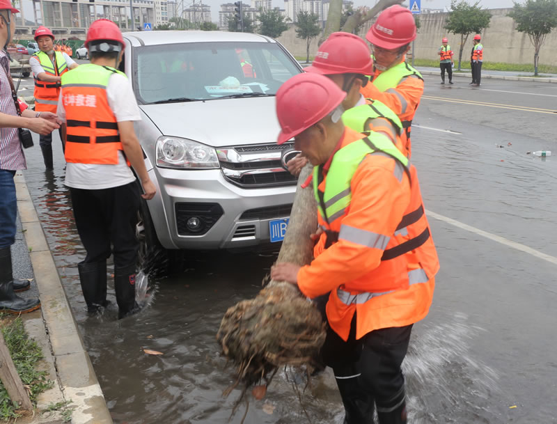 經(jīng)開區(qū)組織開展2024年度城市內(nèi)澇防汛應急演練4.jpg 經(jīng)開區(qū)組織開展2024年度城市內(nèi)澇防汛應急演練4.jpg